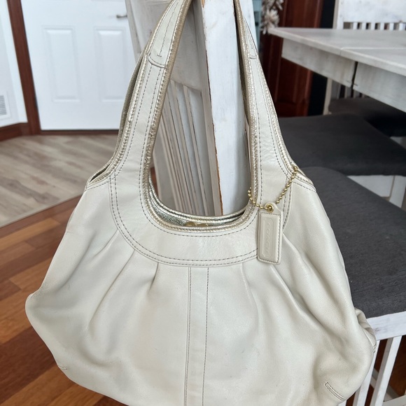 Coach F14379 ivory Ergo shoulder bag - Picture 16 of 16